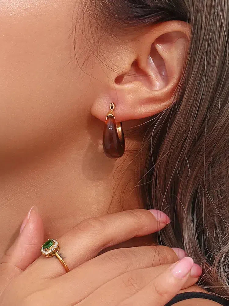 Acryl oorbellen - Moderne en speelse uitstraling