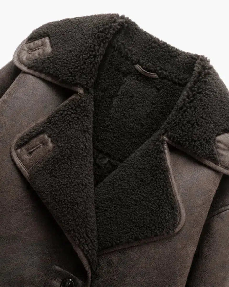 Ginevra – Klassieke knoopdetails – Jasje