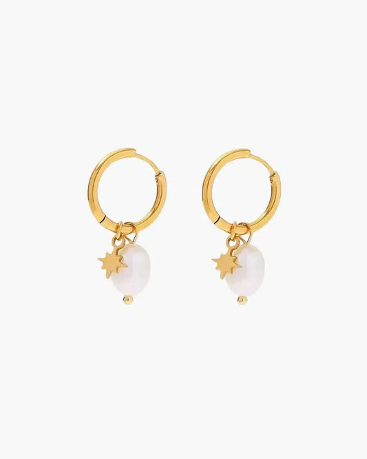 Parel oorbellen met ster - Klassiek en speels ontwerp