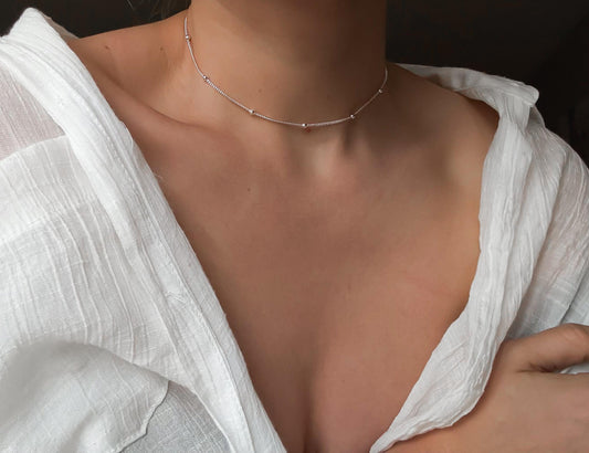 Sterling zilveren satellite ketting - Minimalistisch en elegant