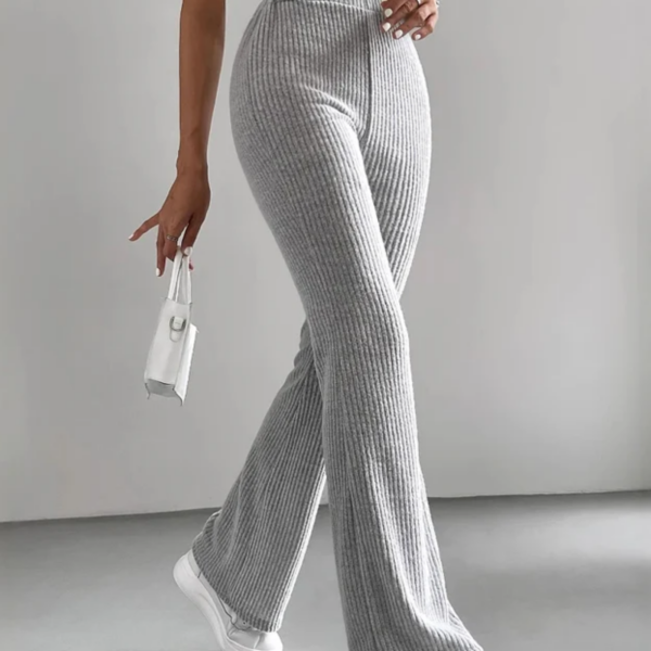 Mirelluna – Geribde textuur – Uitlopende loungebroek